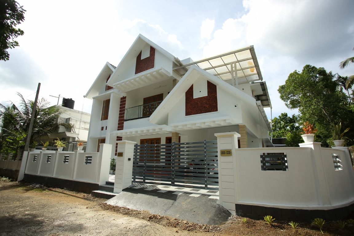 New  House - 10 km From Cohin International Airport